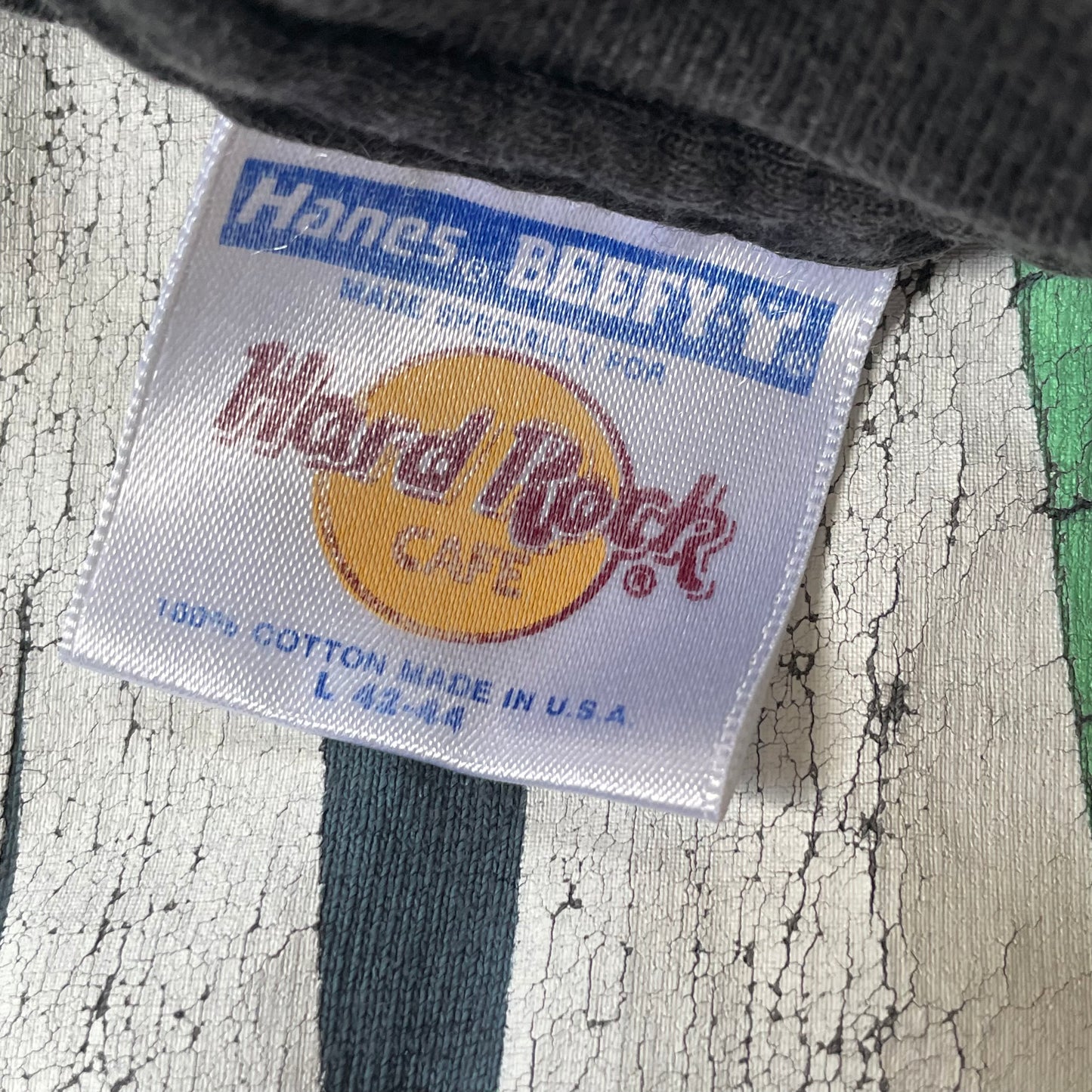 Vintage Hard Rock Cafe Save The Planet T-Shirt